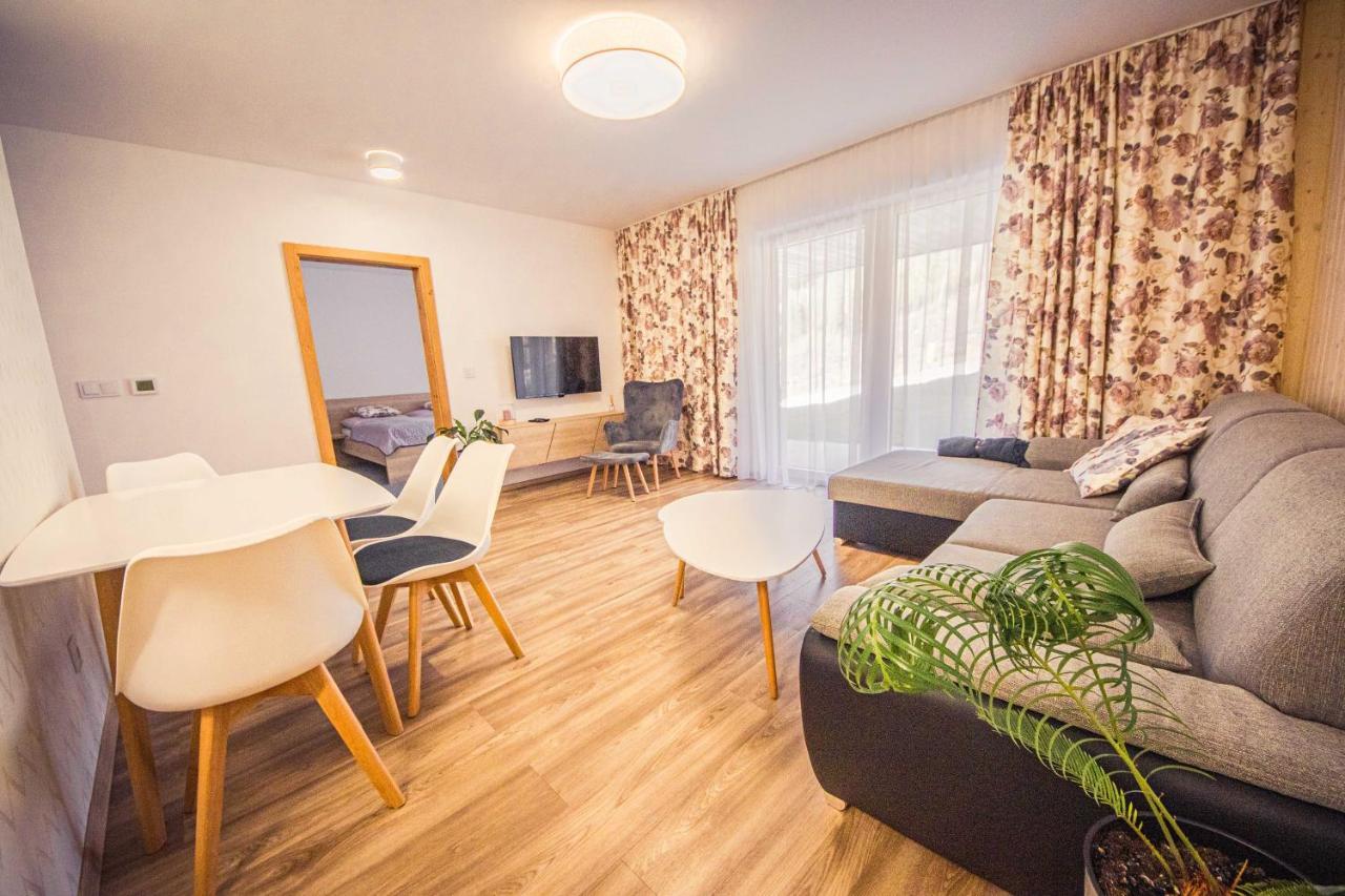 Zore Jasna Apartments Demanovska Dolina Ngoại thất bức ảnh